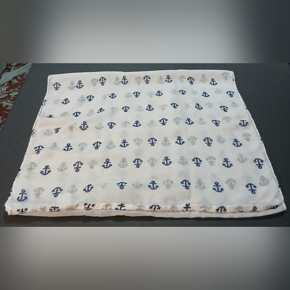 Pre-loved Sterling Creek Neck Wrap Scarf with Blue Anchor Pattern.
